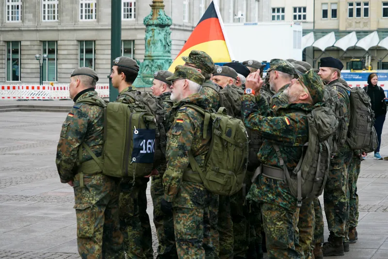 Soldat - Foto: Profimedia Images