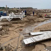 Litoralul, distrus de un ciclon. ISU scoate apa din case și hoteluri. Explicația unui climatolog - Foto: Facebook, Meteoplus