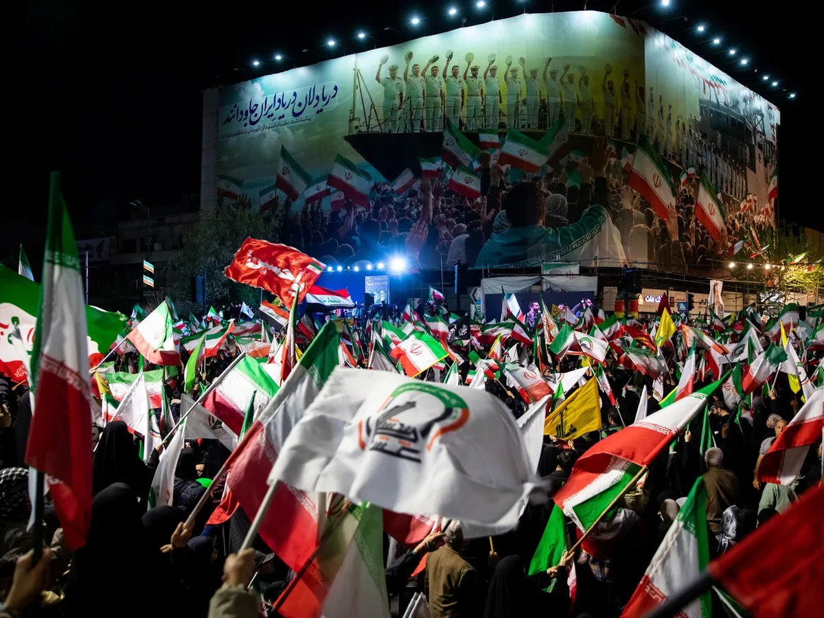 VIDEO Armistițiul SUA - Iran, sărbătorit în stradă la Teheran: „Moarte Americii, moarte Israelului”