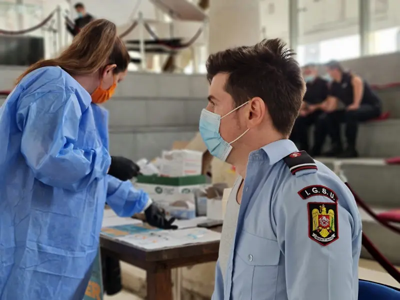 Noi doze de vaccin Pfizer ajung în România. Foto: RoVaccinare.ro