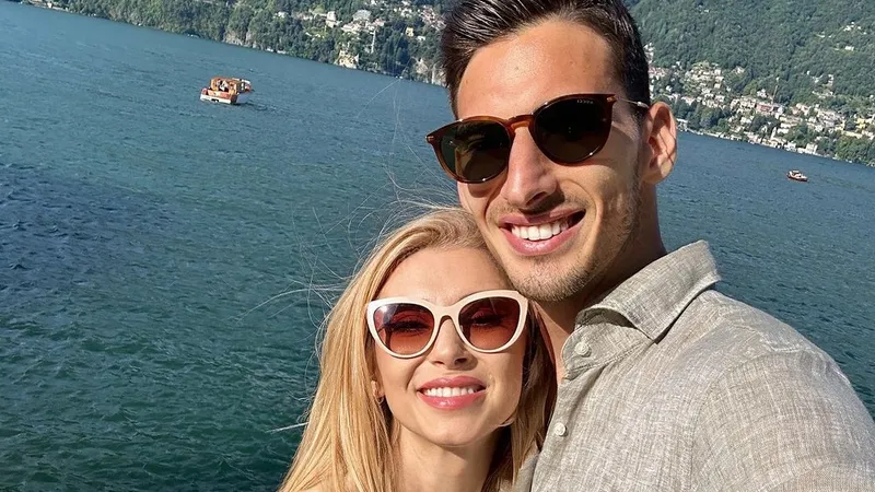 Andreea Bălan și Victor Cornea, o iubire din alte vieți: ”E singurul bărbat bogat cu care am fost” - Foto: Instagram(imagine cu rol ilustrativ)