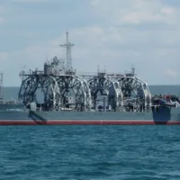 VIDEO Ucraina a incendiat cu rachete o navă imperială a Rusiei în Marea Neagră. Deservea un submarin - Foto: Twitter