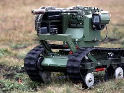 Robot de luptă al Ucrainei - FOTO PAP/Ukrinform/Oleksandr Klymenko via tvpworld.com