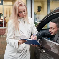 Schimbi mașina și o dai pe cea veche la „Buy-Back”? Trucuri pentru a negocia un preț cât mai bun - Foto: Freepik (Imagine cu rol ilustrativ)
