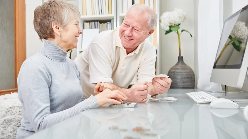 După recalculare, pensiile cresc şi cu 40%. Când vor primi pensionarii banii în plus  Foto: Profimedia Images (fotografie cu caracter ilsutrativ)