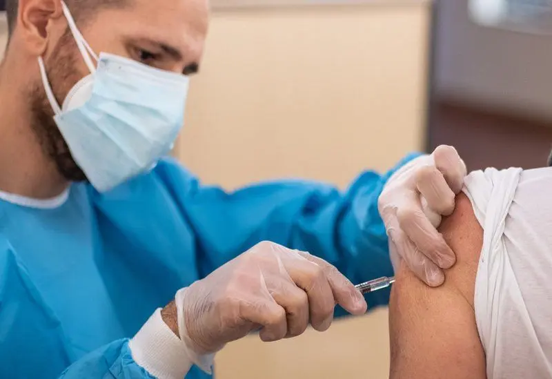 Vaccinare anti-COVID/FOTO: Getty