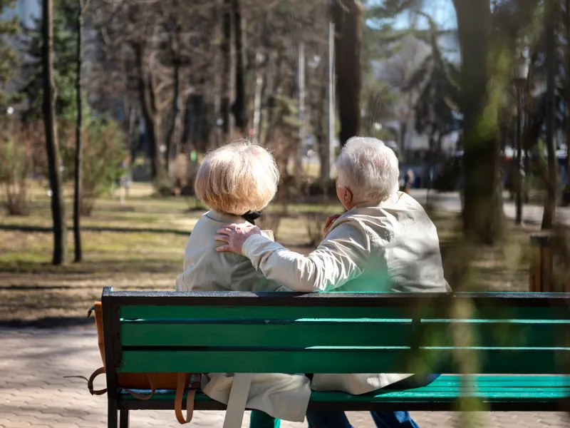 Ce categorii de pensionari vor avea mai puțini bani la pensie la recalculare? Unde au muncit? Foto: Freepik (fotografie cu caracter ilustrativ)