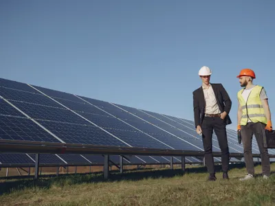 Parc fotovoltaic - Foto: Magnific (rol ilustrativ)