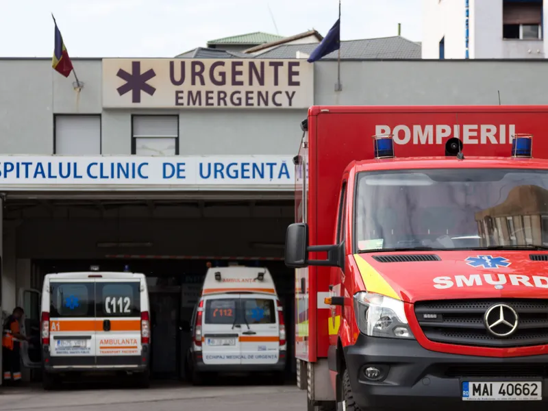 15% în plus la salarii în spitale unde medicul ia 25.000 lei, fochistul: 7.000, asistentata: 10.000 - Foto: INQUAM PHOTOS / Mircea Manole