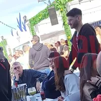 Gabriel Oprea, la fițe, cu fiul, de 1 Mai în Mamaia. - Foto: captură video/spynews.ro