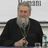 Preotul profesor Vasile Mihoc de la Facultatea de Teologie Ortodoxă din Sibiu/FOTO: Basilica.ro