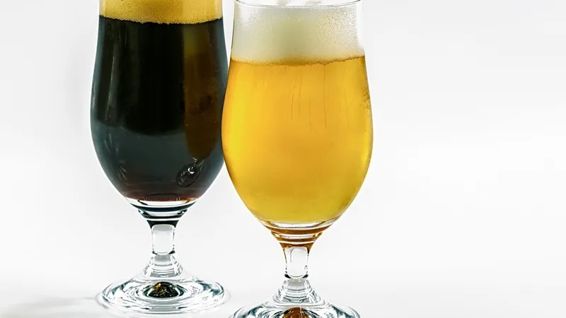 bere blonda si neagra