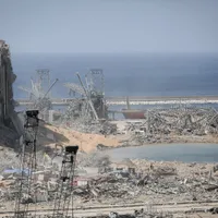 Urmele exploziei din Beirut