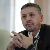 Ministrul Educaţiei, Daniel David: Zero toleranţă pentru violenţa în instituţiile de învăţământ - Foto: INQUAM PHOTOS / Octav Ganea