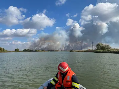 Incendiu în Deltă- Foto: NEWS.ro