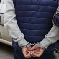 Rănit în orgoliu, un bărbat și-a vrut cadourile înapoi de la fosta iubită. A mers să le fure  - Foto: Arhivă / imagine cu caracter ilustrativ
