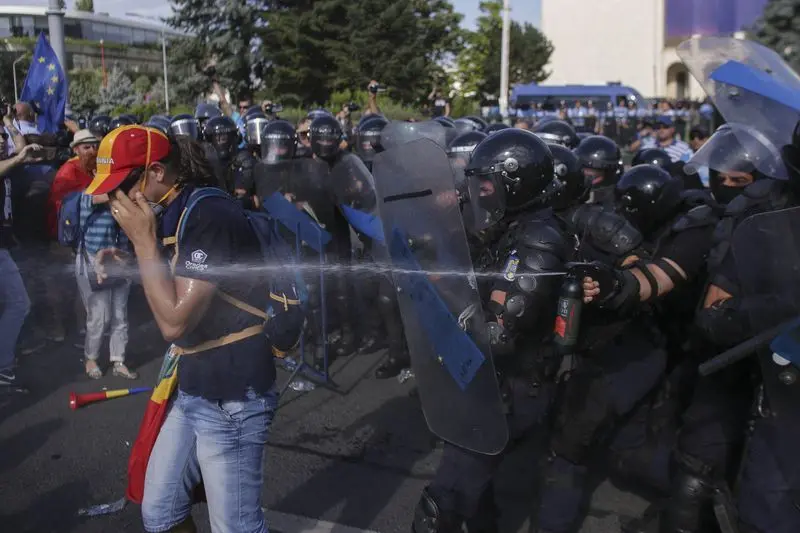 Intervenția brutală a jandarmilor, la 10 august 2018 Foto: Inquam