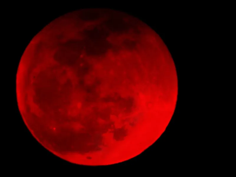 Superluna Sângerie a Florilor, prilej de un nou „sfârșit de lume”/Foto: Getty