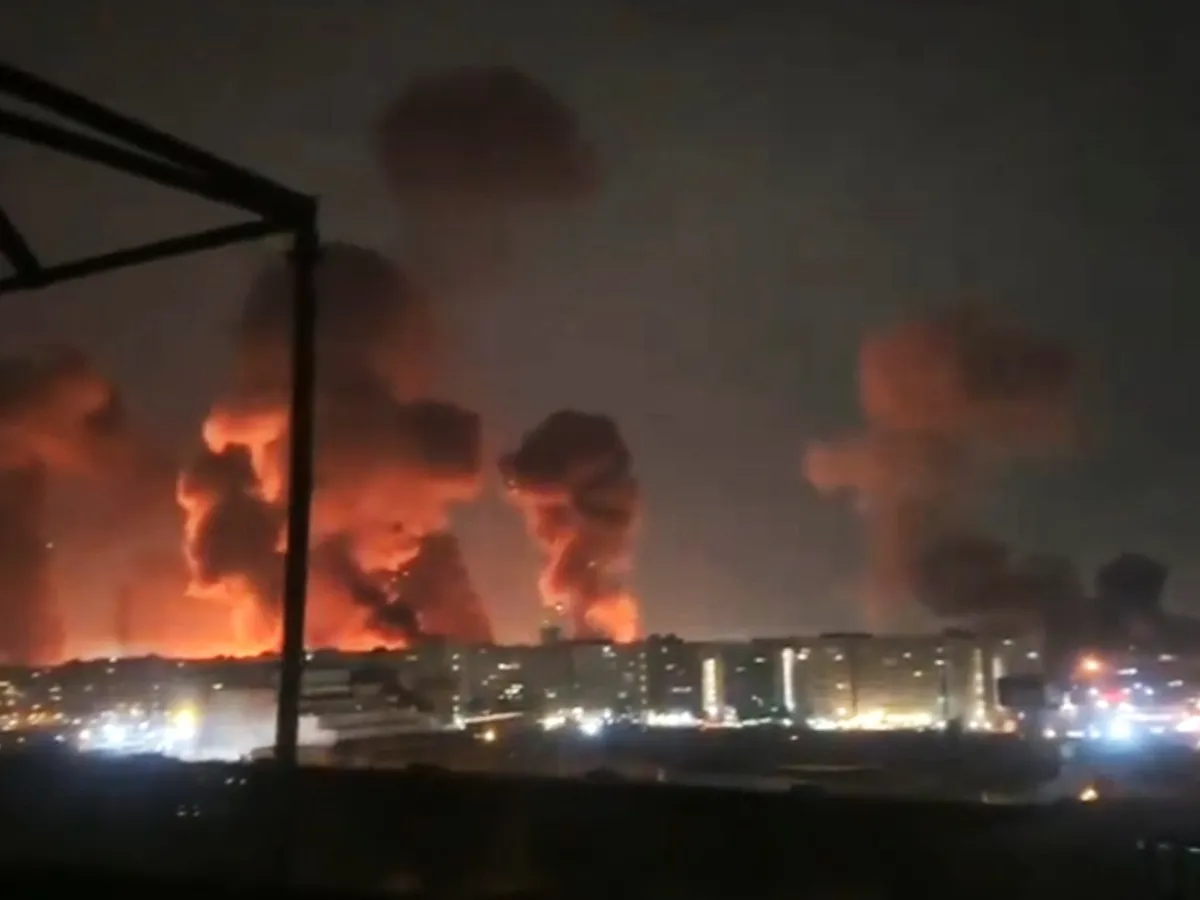 VIDEO Teroare la Teheran. Peste 80 de avioane israeliene au bombardat masiv capitala Iranului