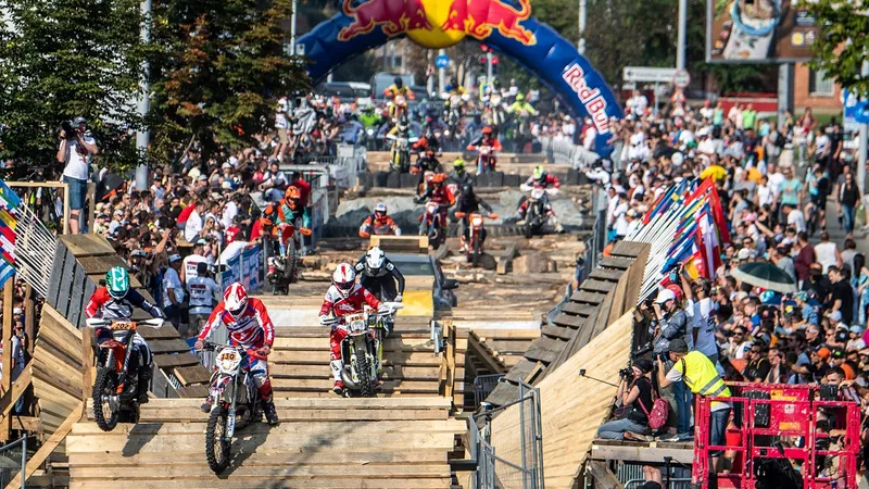 Prologul, show-ul urban din centrul Sibiului, revine la Romaniacs 2022. / Foto: Red Bull Romaniacs