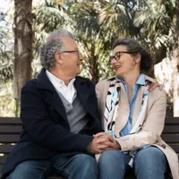 În ce zile intră pensie pe luna noiembrie? Pentru care pensionari va veni cu 2 zile întârziere? Foto: Freepik (fotografie cu caracter ilustrativ)