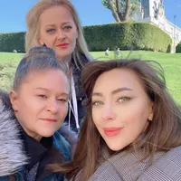 Oana-Elena Lovin (dreapta) și prietenele la Iași/FOTO: facebook.com