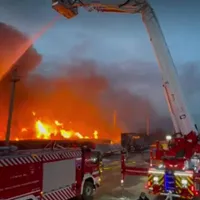 Incendiul din Argeș, stins după 20 de ore /  / Foto: digi24.ro