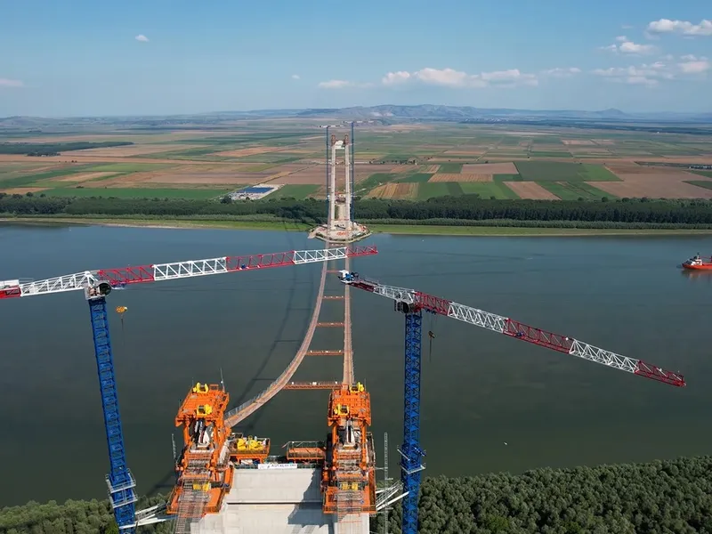 Lucrările de la „Golden Gate de Brăila”, podul suspendat de peste Dunăre, se apropie de 50%. / Foto: Cătălin Drulă, Facebook