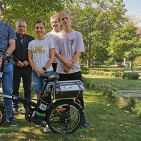 O echipă de studenți români a făcut H2-Bike, o bicicletă cu pilă de combustie pe hidrogen - Foto: ziuadevest.ro