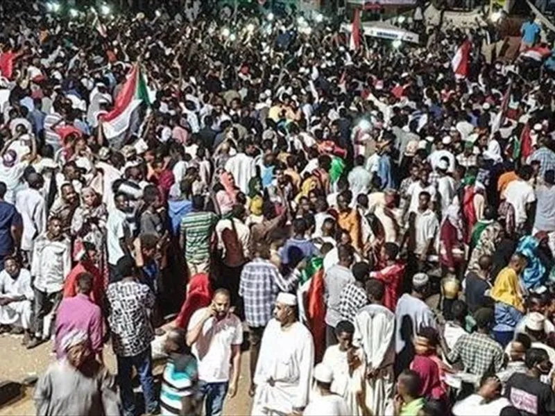 Protestatarii sudanezi au închis conducta care transporta petrol la Khartoum/foto: reuters