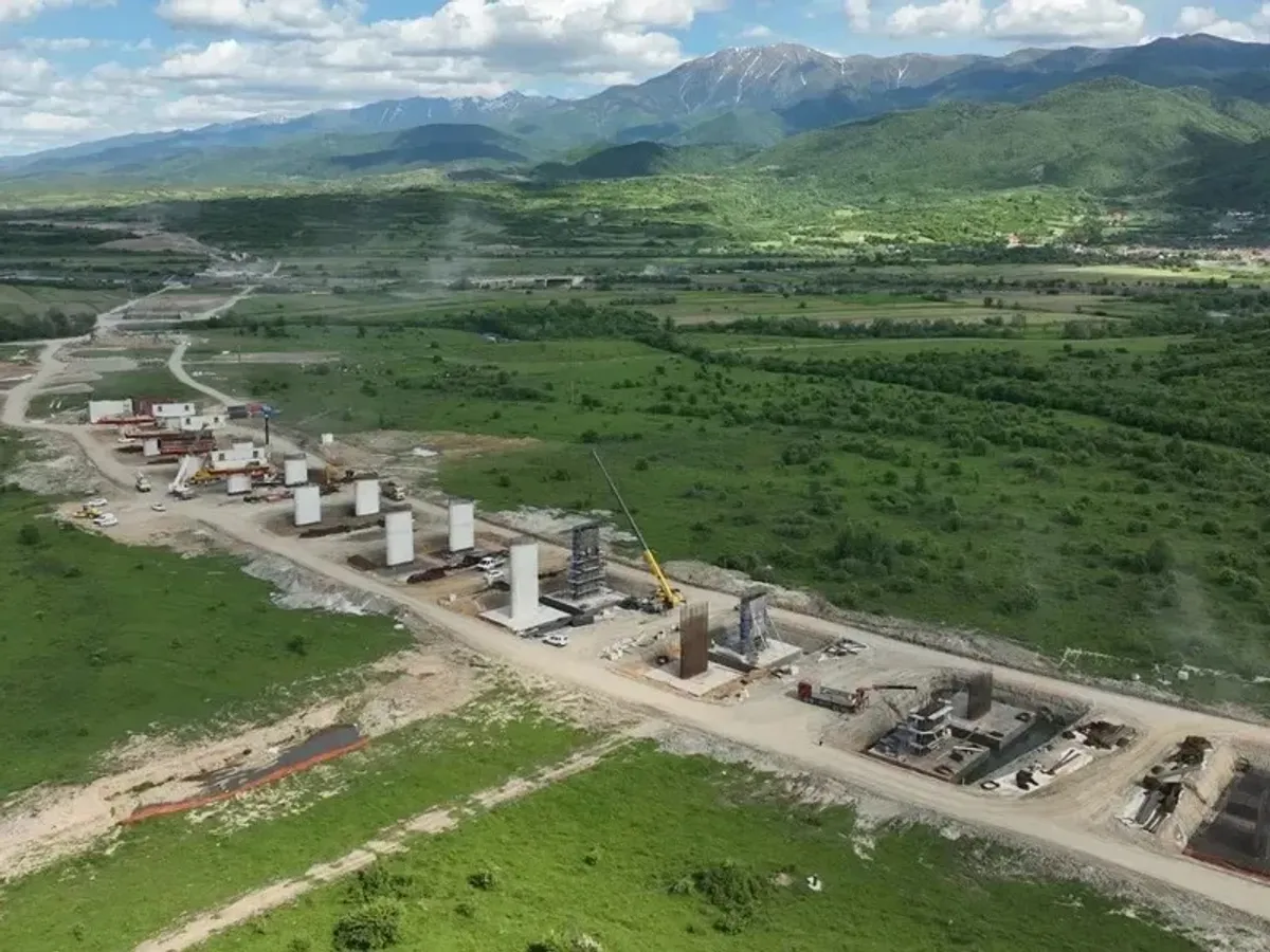 Autostradă în construcție - Foto: Facebook / Irinel Ionel Scriosteanu (Imagine cu rol ilustrativ)