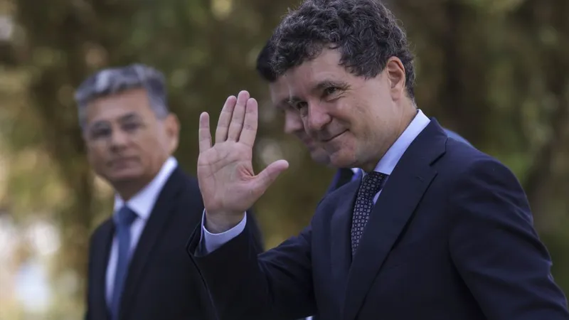 Nicuşor Dan nu se va implica în campania pentru noul primar general - Foto: INQUAM PHOTOS/George Călin