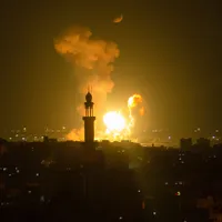 Noapte „albă” în Israel: Iron Dome a doborât zeci de rachete ale „JI”. Armata a bombardat Gaza. / Foto: Profimedia