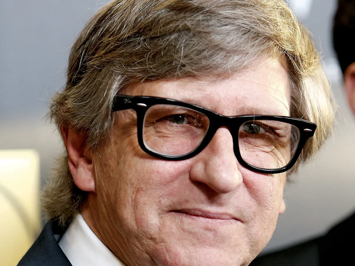 Carter a descoperit că inteligența artificială îl poate ajuta să-și încurajeze propria creativitate