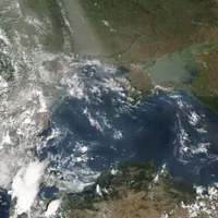 Fumul de la bombardamentele din Ucraina a creat o peliculă de praf și ceață în Republica Moldova - FOTO: facebook Meteo Moldova