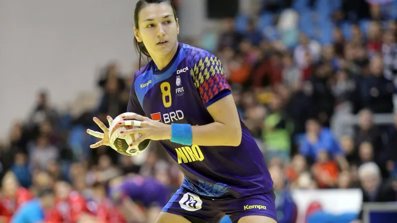 Cristina Neagu/ FOTO: Sport Pictures