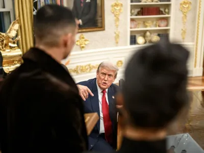 ”Sunteți ipocriți!” Nu s-a putut abține, după ce Trump i-a primit în Biroul Oval. Imaginile au produs ”o isterie colectivă”