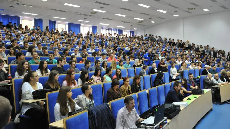 Care sunt universitățile din România unde merită să înveți. Top 30 cu o singură universitate privată / Editia de Dimineata