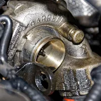 Doi benzinari ieftinescu motorina, înaintea interzicerii importului de carburanţi din Rusia - Foto: Hippopx