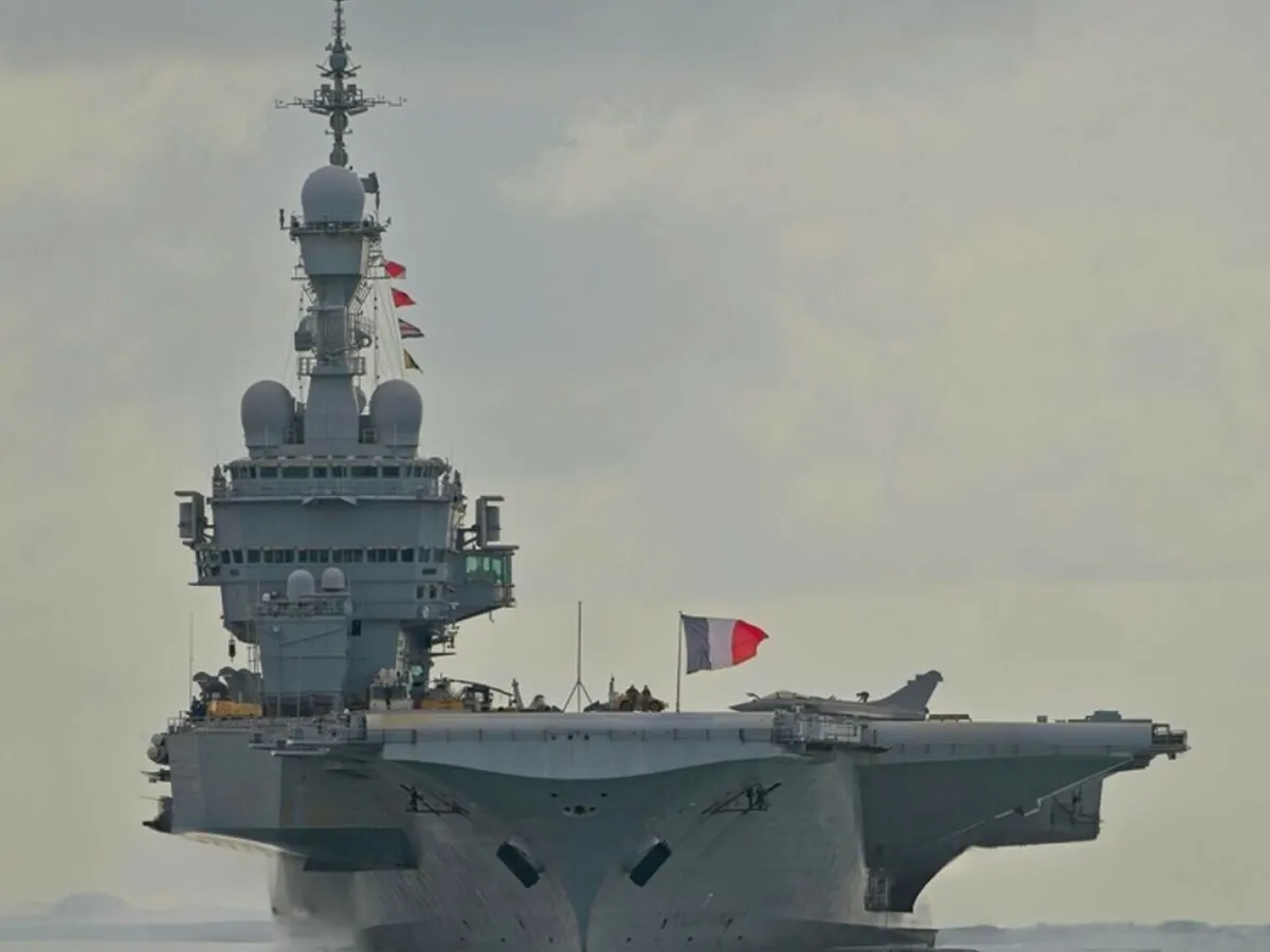 Macron confirmă construirea unui nou portavion care va înlocui Charles de Gaulle și va întări puterea navală