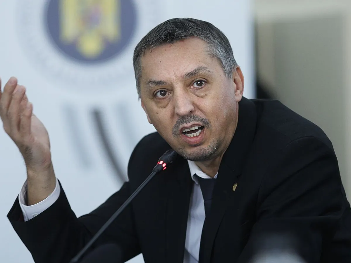 Daniel David, ministrul Educaţiei, la semnarea unui protocol de colaborare - Foto: INQUAM PHOTOS/Mălina Norocea