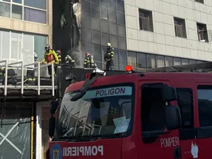 Incendiu în București pe șoseaua Virtuții - Foto: ISU B- IF