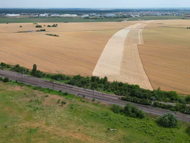 Primul ciot de autostradă „Made in China” din România intră în lucru. Cum au „fentat” chinezii legea - Foto: captură video