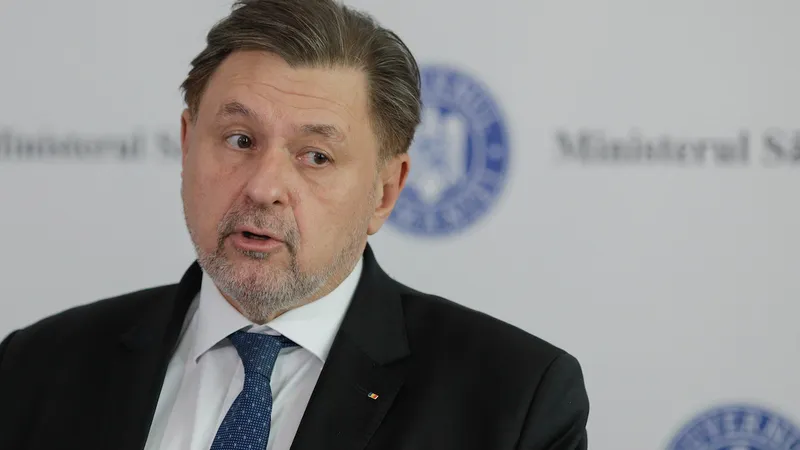 Alexandru Rafila spune că România a început extinderea infrastructurii pentru mari arși, urmând să fie disponibile 50 de paturi, față de 30 în prezent - Foto: INQUAM PHOTOS/ George Călin
