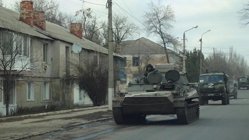 Tancurile militare ucrainene se întorc din regiunea Sumy. Rușii se refuză să mai lupte/FOTO: ukrinform.ua