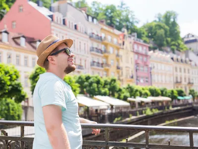 A fost făcut topul celor mai scumpe orașe din lume. Primele șase se află într-o singură țară - Foto: Freepik (Imagine cu rol ilustrativ)