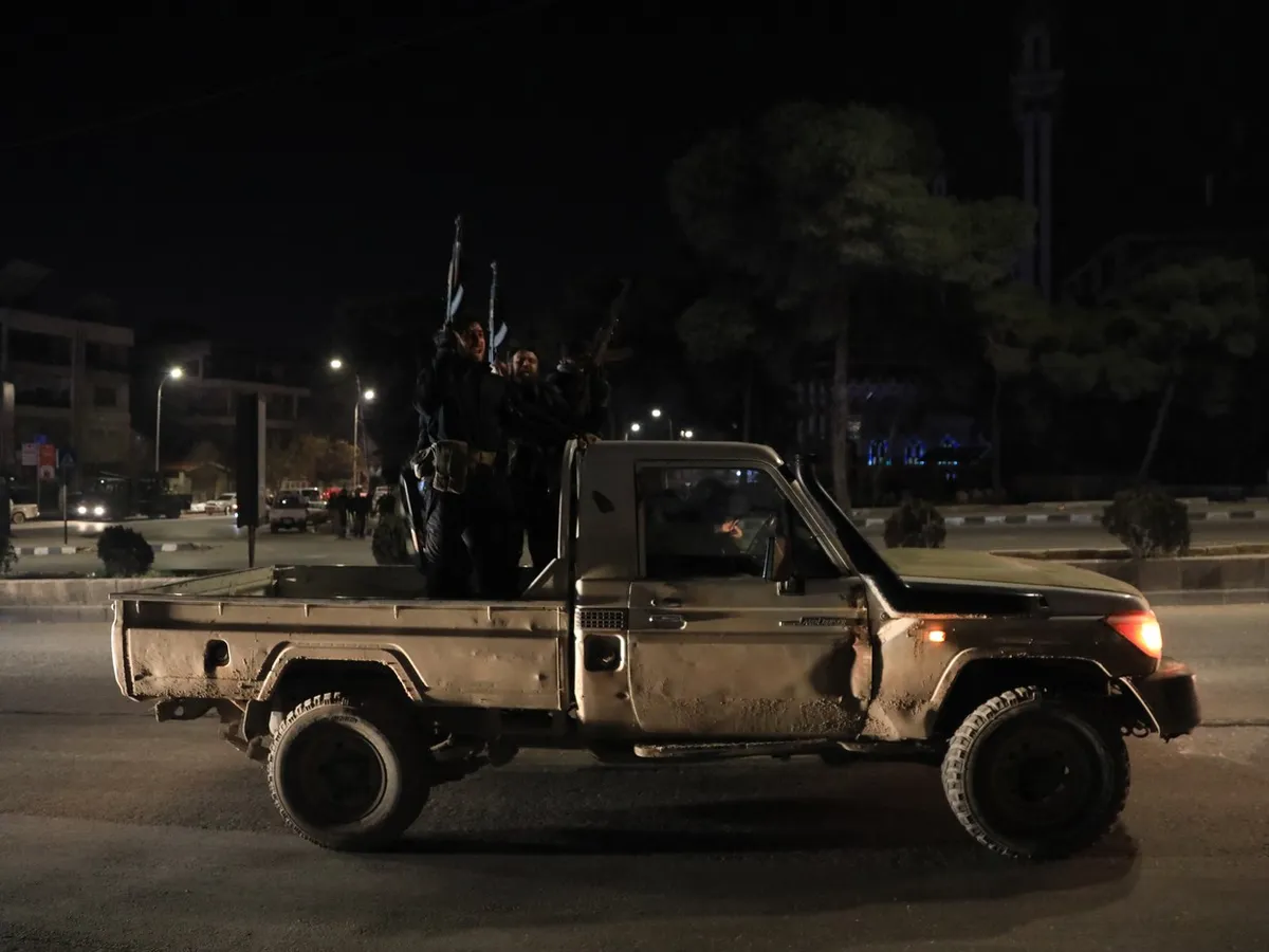 Soldați ai armatei siriene în Alep - Foto: Profimedia Images