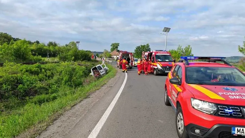 Șofer de 38 de ani, spulberat de tren în dimineața de Paște. Nu a oprit la trecerea la nivel - Foto: IPJ Sibiu