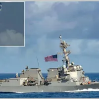 Distrugătorul USS Pinckney (DDG 91), test cu foc real al Sistemului de luptă AEGIS - Foto: U.S. DoD