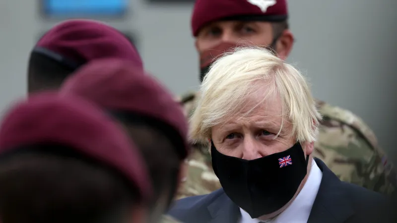 Boris Johnson este indignat de fluxurile de migranți: Depindem de ce fac francezii/FOTO: Facebook/Boris Johnson